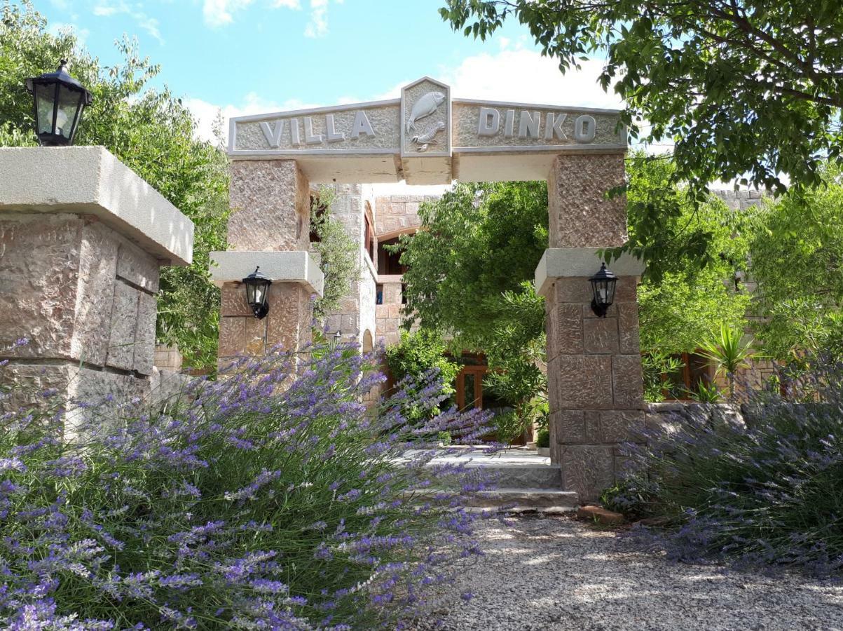 Apartmani I Sobe Dinko Starigrad Paklenica Exterior foto